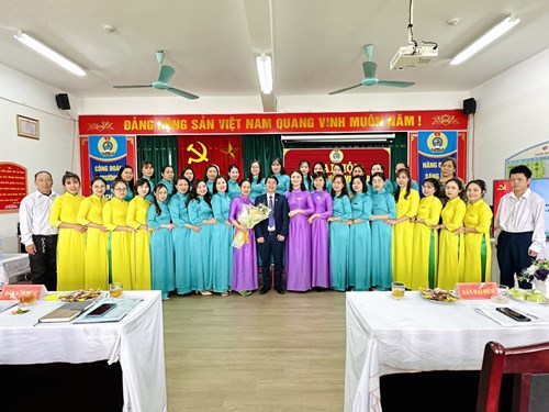Công đoàn trường Mầm non Thạch Cầu tổ chức thành công Đại hội công đoàn lần thứ II, nhiệm kỳ 2023-2028.