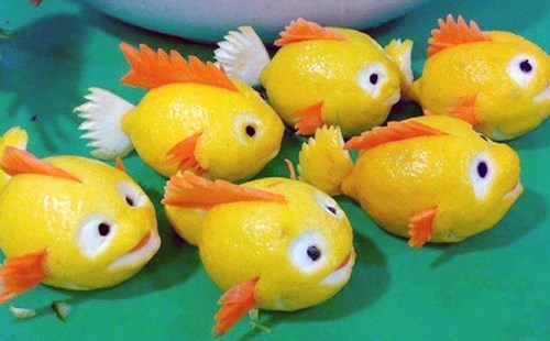  Cách làm con cá bằng hoa quả đẹp mắt, đơn giản.