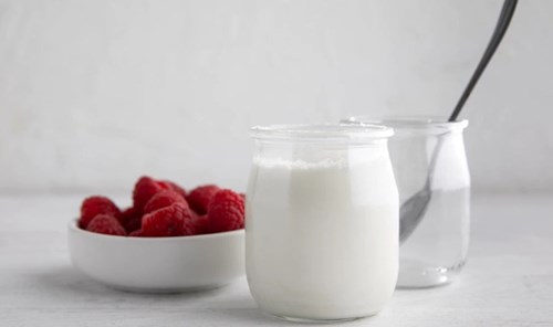 Top 10 loại sữa chua cho bé trên 1 tuổi giúp bé phát triển tốt nhất