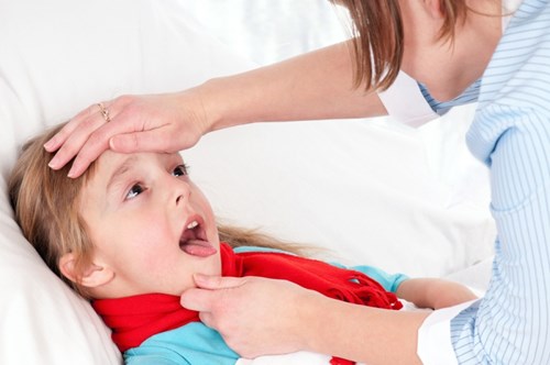 Bệnh viêm họng ở trẻ
