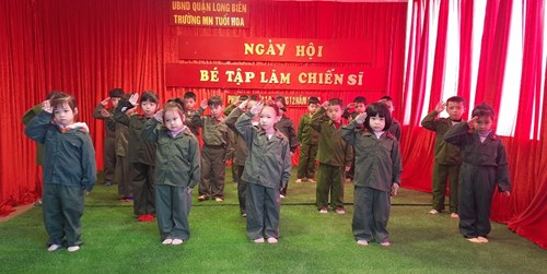 Trường mầm non Tuổi Hoa tổ chức ngày hội “Bé tập làm chiến sĩ”