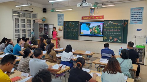 Trường Tiểu học Ái Mộ A tổ chức họp phụ huynh học sinh đầu năm Năm học 2023 -2024