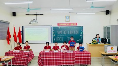 Đại hội Liên đội trường Tiểu học Ái Mộ A năm học 2023-2024