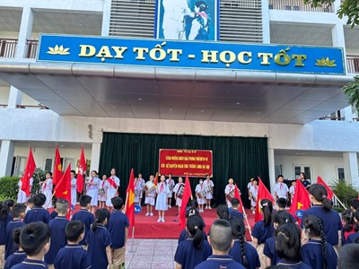 Lễ kỷ niệm 69 năm ngày Giải phóng Thủ đô của trường Tiểu  học Bồ Đề