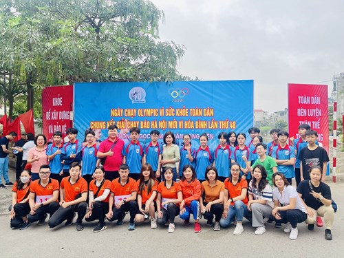 Trường THCS Ái Mộ hưởng ứng  Ngày chạy Olympic vì sức khỏe toàn dân  - Chung kết giải chạy báo Hà Nội mới vì hòa bình lần thứ 48