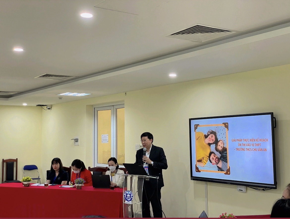 Hội nghị phụ huynh học sinh khối 9 Trường THCS Chu Văn An chuẩn bị cho kì thi vào lớp 10 THPT năm học 2023 - 2024