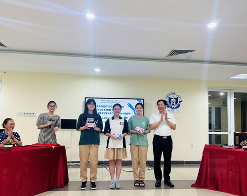 Trường THCS Chu Văn An tổ chức gặp mặt động viên  Học sinh khối 9 trước kì thi vào lớp 10 THPT