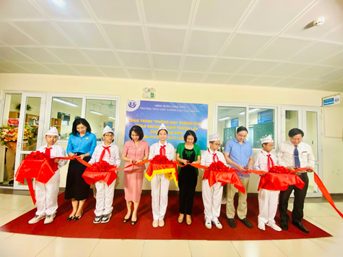 Sôi nổi chùm hoạt động hướng tới kỉ niệm 20 năm ngày thành lập quận Long Biên và chào mừng Đại hội công đoàn các cấp tại trường THCS Chu Văn An – Long Biên 