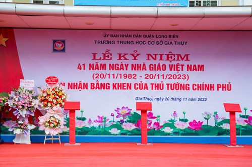 Lễ kỉ niệm 41 năm ngày nhà giáo Việt Nam 20 – 11 và đón nhận bằng khen của thủ tướng Chính Phủ, trường THCS Gia Thụy năm học 2023 - 2024