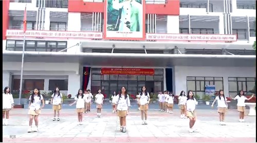  Lof is my life - Flashmob  của Liên đội trường THCS Lê Quý Đôn