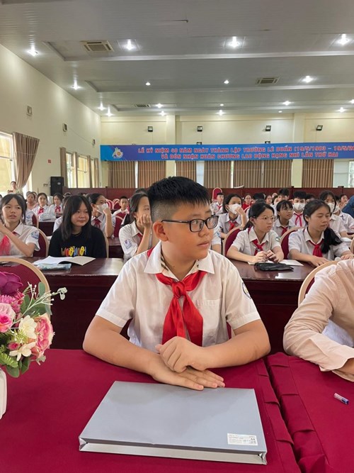 Học sinh trường THCS Lê Quý Đôn tham gia lớp tập huấn Bồi dưỡng kĩ năng nghiệp vụ  công tác Đội 