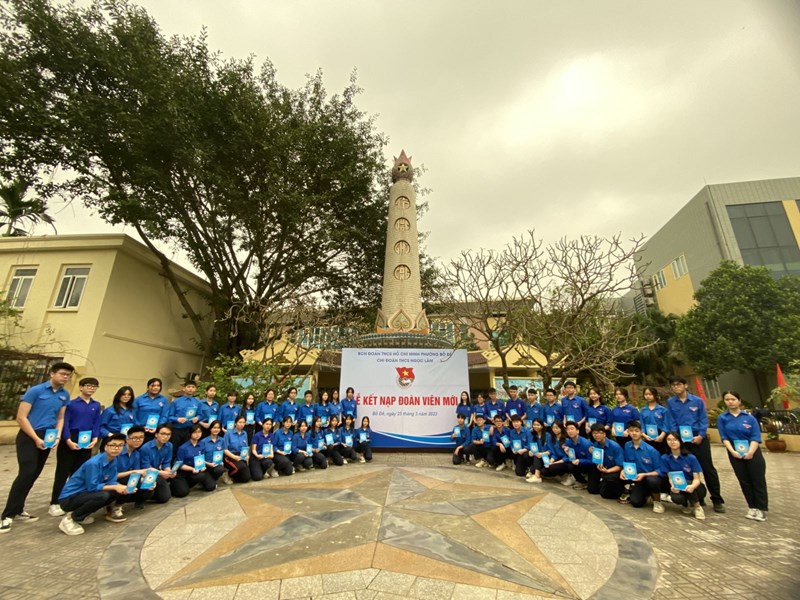 Lễ kết nạp đoàn viên mới và Công trình kỉ niệm 92 năm ngày thành lập Đoàn TNCS Hồ Chí Minh (26/03/1931-26/03/2023)
