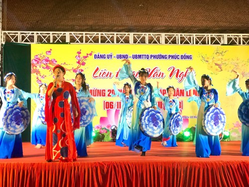 Công đoàn trường THCS Nguyễn Bỉnh Khiêm tích cực tham gia Ngày hội Văn hoá - thể thao phường Phúc Đồng, chào mừng kỷ niệm 20 năm thành lập Quận Long Biên(06/11/2003 - 06/11/2023)