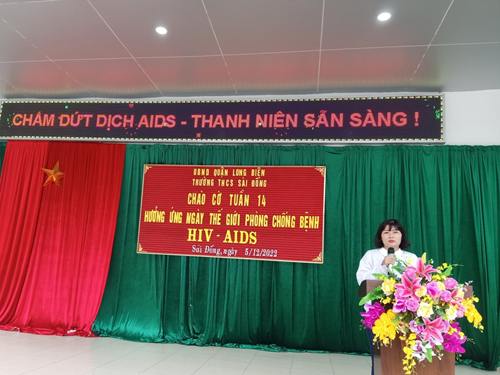 Trường THCS Sài Đồng tổ chức tuyên truyền phòng chống bệnh HIV/AIDS