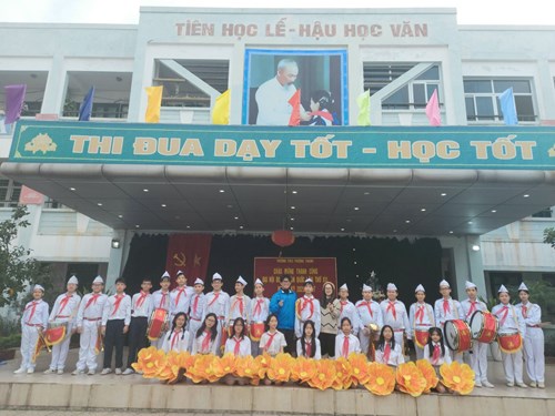 Liên đội trường THCS Thượng Thanh thực hiện video biểu diễn trống kèn chào mừng thành công Đại hội Đoàn toàn quốc lần thứ XII, nhiệm kỳ 2022-2027