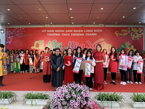 Học sinh Thượng Thanh vui cùng Lễ hội mùa xuân 2023