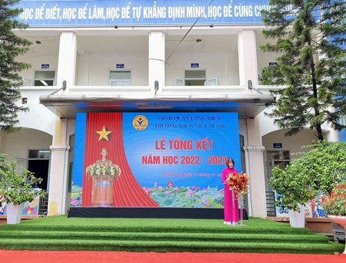Lễ bế giảng năm học 2022-2023 trường THCS Việt Hưng