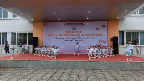 Tiết mục Lớp 3A1 TH Đoàn Kết - Hội thi múa hát tập thể - Liên hoan Hợp xướng cấp trường - Chào mừng 41 năm ngày Nhà giáo Việt Nam