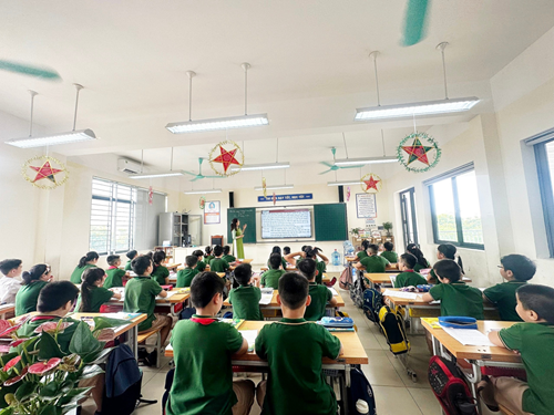 Cô giáo Phạm Lan Anh thực hiện thành công  Chuyên đề Tiếng Việt Lớp 4 - Đọc: Đò ngang