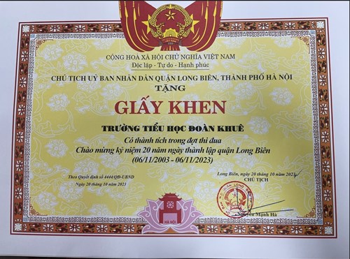 Nhà trường được Chủ tịch UBND quận Long Biên tặng Giấy khen Có thành tích trong đợt thi đua Chào mừng kỷ niệm 20 năm ngày thành lập quận Long Biên (06/11/2003 - 06/11/2023)