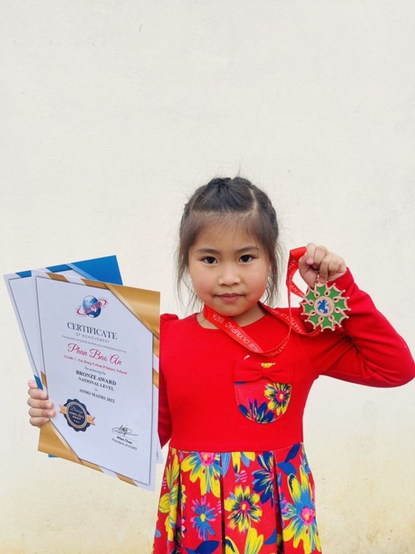 Phan Bảo An – Cô học trò nhỏ chăm ngoan