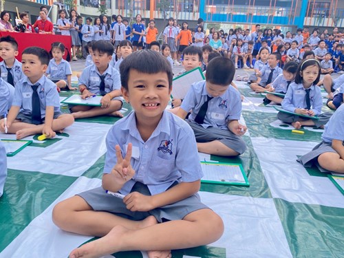 Bùi Việt Anh – Cậu bé với trái tim giàu lòng nhân ái