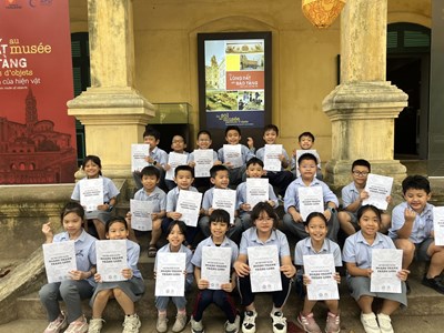 Học sinh Đô thị Sài Đồng tham quan, học tập tại khu di tích Hoàng Thành Thăng Long