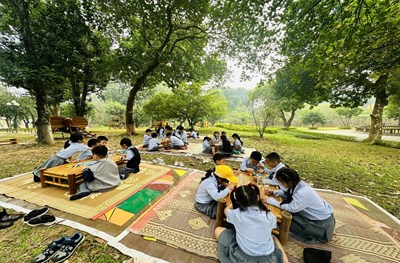 Học tập tại thực địa- hình thức học tập hấp dẫn các bạn nhỏ khối 1 trường Tiểu học Đô thị Sài Đồng
