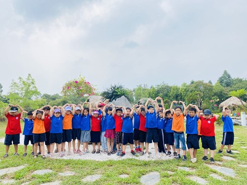 Trang trại giáo dục Erahouse Tiên Viên – Địa điểm trải nghiệm lí thú của học sinh Khối 1 trường Tiểu học Đô thị Sài Đồng