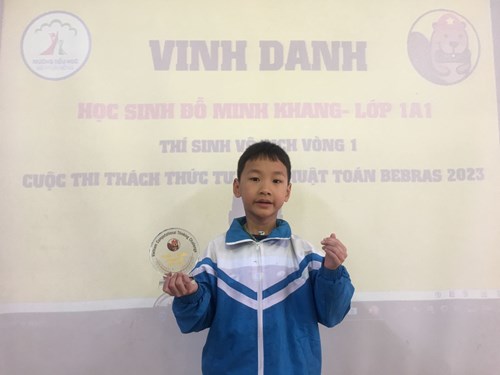 Chúc mừng học sinh Đỗ Minh Khang- học sinh lớp 1A1- đã vinh dự nhận “cúp” vinh danh học sinh vô địch quốc gia vòng 1 cuộc thi Thách thức tư duy thuật toán Bebras 2023