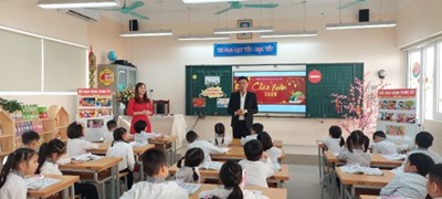 Tiết dự thi giáo viên giỏi môn Tự nhiên xã hội của cô giáo Trần Thu Hương -  GVCN lớp 1A1