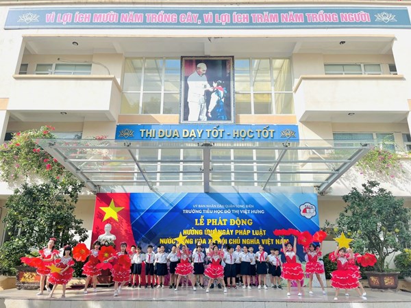 Lễ phát động hưởng ứng pháp luật nước cộng hòa xã hội chủ nghĩa Việt Nam