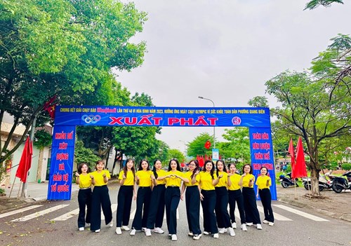 Trường Tiểu học Đô thị Việt Hưng tham gia chung kết giải chạy báo Hà Nội mới lần thứ 48 và   Ngày chạy Olympic vì sức khỏe toàn dân  năm 2023