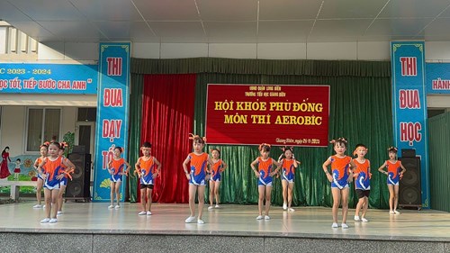 Trường Tiểu học Giang Biên tổ chức HKPĐ 