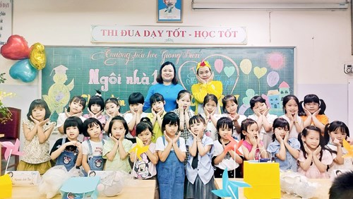 Yêu thương chào đón học sinh Lớp 1 – Trường Tiểu học Giang Biên