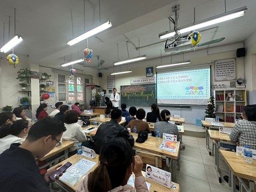Trường Tiểu học Giang Biên tổ chức họp phụ huynh sơ kết học kì 1 