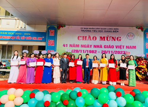Chào mừng 41 năm ngày Nhà giáo Việt Nam 20/11 của trường Tiểu học Giang Biên