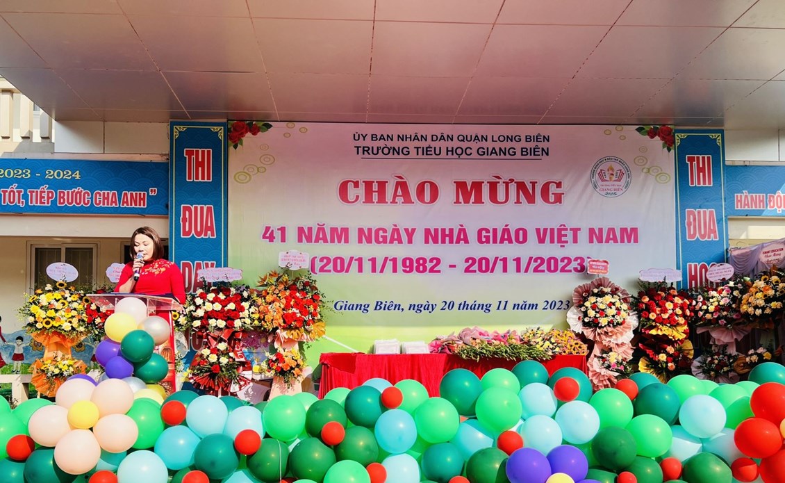 Hội thi viết chữ đẹp chào mừng 41 năm Ngày Nhà giáo Việt Nam 20 tháng 11
