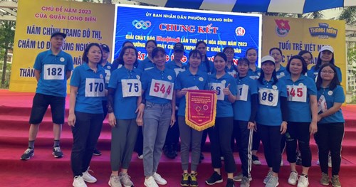 Trường Tiểu học Giang Biên tham gia Giải chạy báo Hànộimới và hưởng ứng Ngày chạy Olympic toàn dân năm 2023