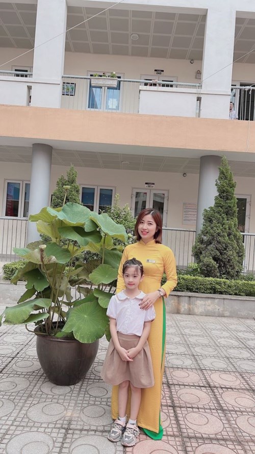 Cô giáo Nguyễn Mai Vân – người thầy đáng kính của học sinh, người chị luôn dìu dắt, yêu thương đồng nghiệp.