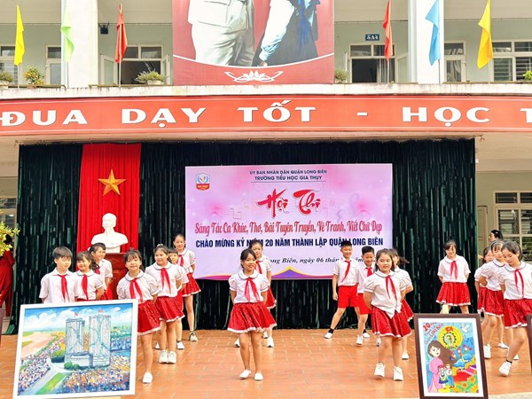 Hoạt động kỉ niệm 20 năm thành lập quận Long Biên