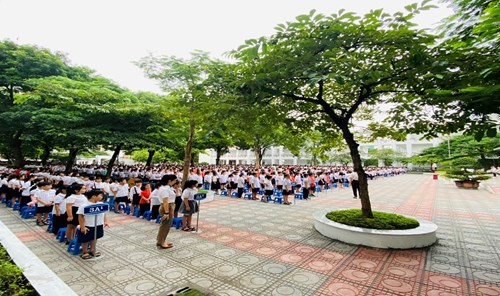 Tưởng niệm các nạn nhân trong vụ cháy ngày12/9/2023  tại Khương Hà, Thanh Xuân, Hà Nội