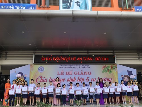 Trường Tiểu học Lê Quý Đôn tổ chức tổng kết năm học 2022 -2023