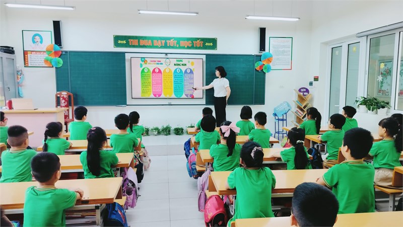 Liên đội trường Tiểu học Long Biên tiếp tục triển khai “Chương trình rèn luyện đội viên”