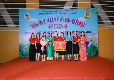 Chùm hoạt động chào mừng kỷ niệm 95 năm ngày thành lập Công đoàn Việt Nam