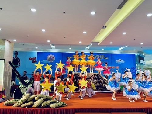 Thiếu nhi Tiểu học Ngọc Thụy đạt giải Nhất hội thi Thiếu nhi tuyên truyền giới thiệu sách quận Long Biên năm 2023.