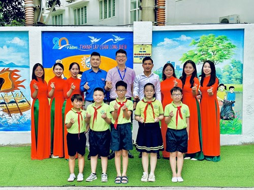 Trường Tiểu học Ngọc Thụy khánh thành, gắn biển công trình kỷ niệm 20 năm thành lập quận Long Biên