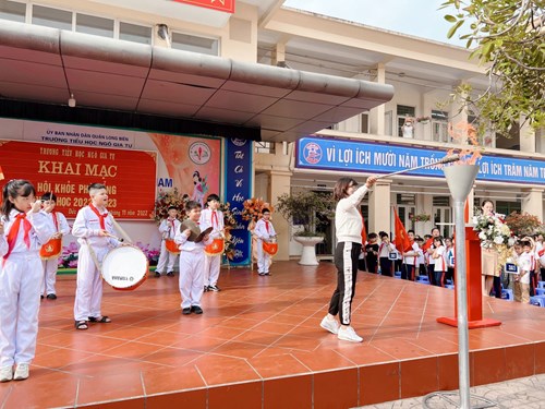 Trường Tiểu học Ngô Gia Tự tổ chức khai mạc Hội khỏe Phù Đổng cấp trường năm học 2022-2023.