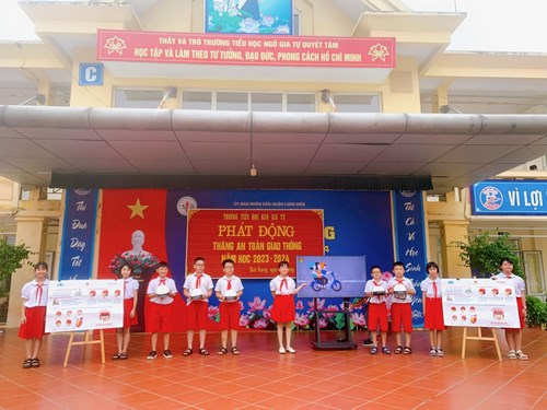 Trường Tiểu học Ngô Gia Tự tổ chức Lễ Phát động Tháng an toàn giao thông