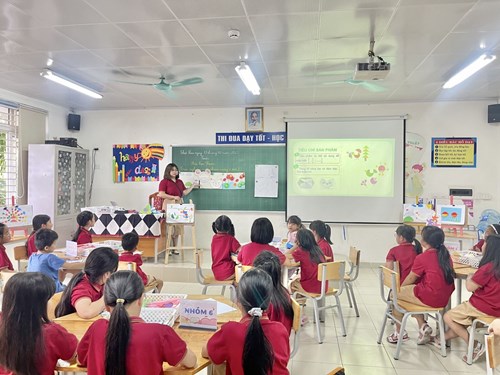 Chuyên đề Bài học STEM mang nhiều trải nghiệm của cô giáo trẻ tâm huyết Lã Hà Trang